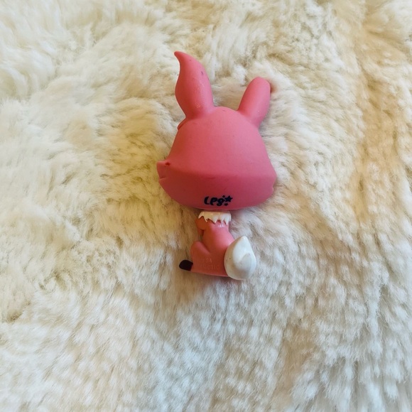 Littlest Pet Shop Authentic Rabbit Stars - Picture 2 of 4